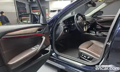 BMW 5-Series 2020 3.0 Автомат в Москве № 892278, миниатюра 10