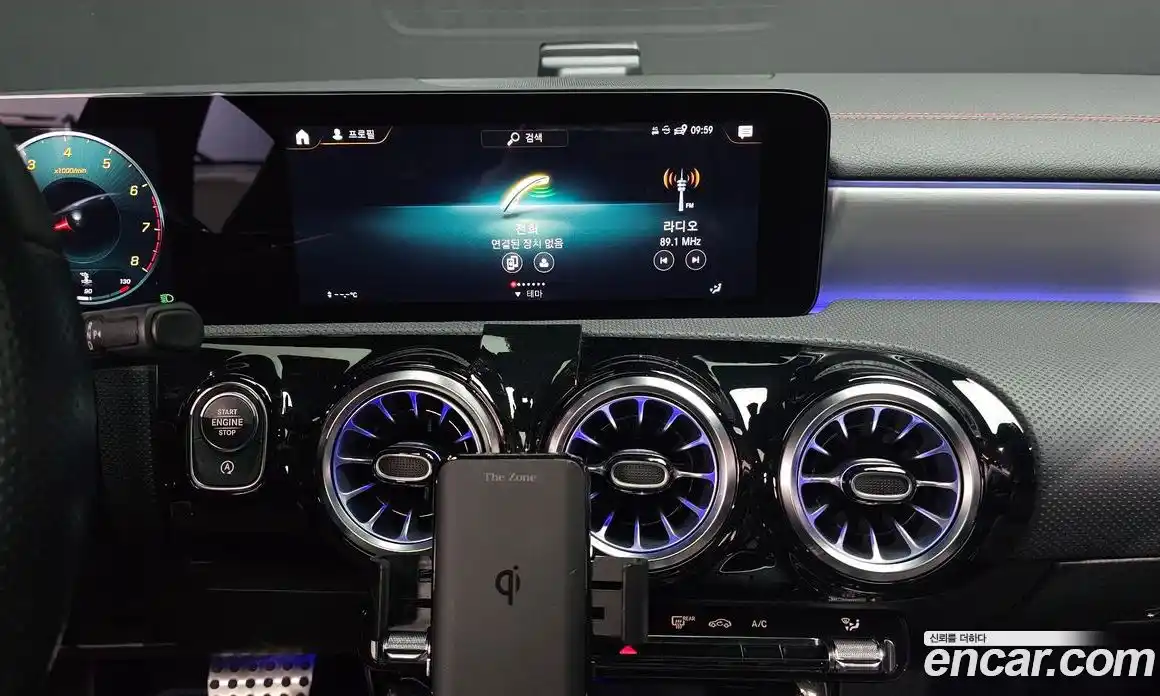 Mercedes-Benz CLA-Class 2021 2.0 Автомат в Москве № 892521, фото 14