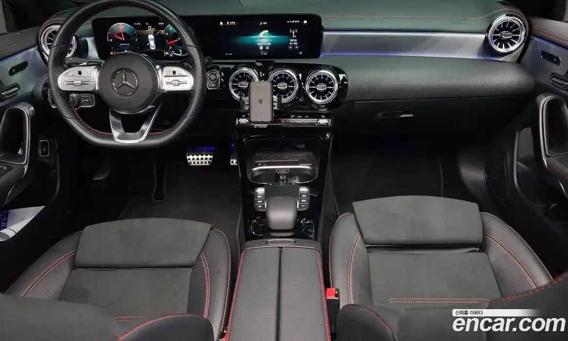 Mercedes-Benz CLA-Class 2021 2.0 Автомат в Москве № 892521, фото 7