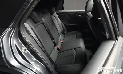 Audi Q2 2023 2.0 Автомат в Москве № 893660, миниатюра 12