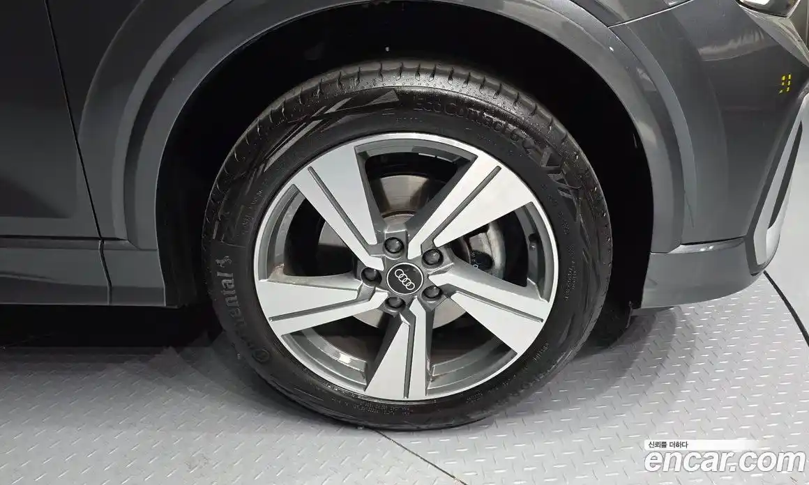 Audi Q2 2023 2.0 Автомат в Москве № 893660, фото 5