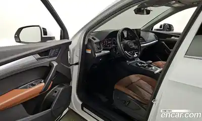 Audi Q5 2022 2.0 Автомат в Москве № 893779, миниатюра 10