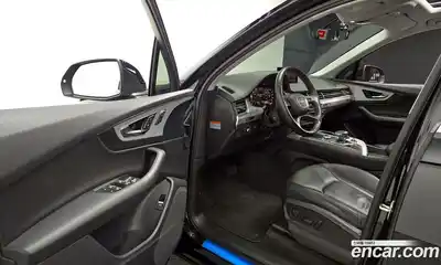 Audi Q7 2019 2.0 Автомат в Москве № 894131, миниатюра 11