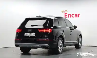 Audi Q7 2019 2.0 Автомат в Москве № 894131, миниатюра 2