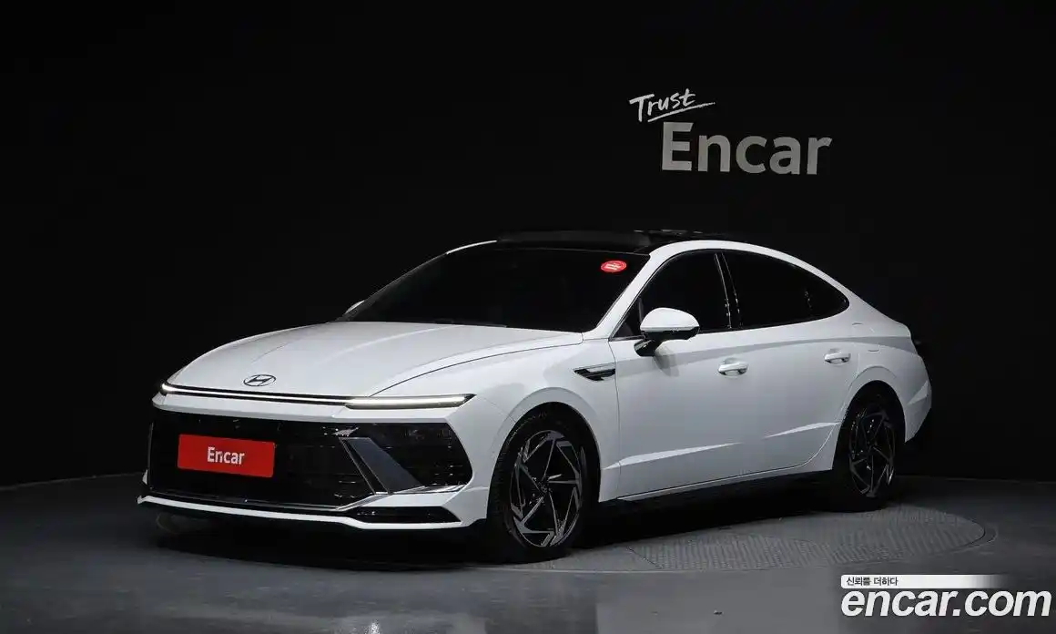 Hyundai Sonata 2023 2.0 Автомат в Москве № 111487, фото 1