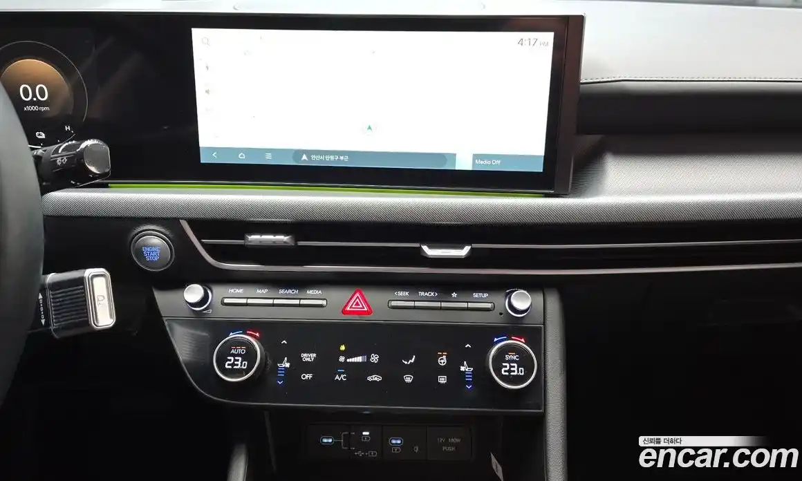 Hyundai Sonata 2023 2.0 Автомат в Москве № 111487, фото 14