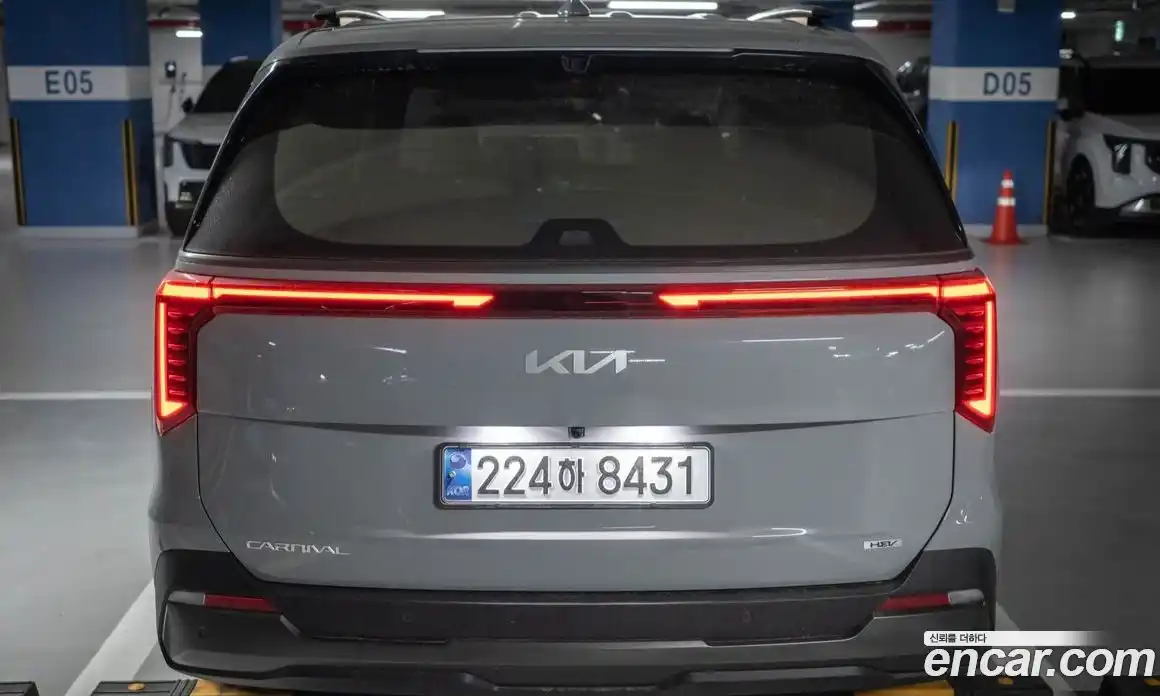 Kia Canival 2025 1.6 Автомат в Москве № 114068, фото 4