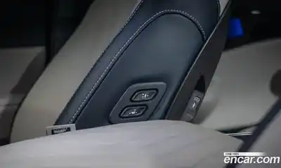 Kia Canival 2025 1.6 Автомат в Москве № 114068, миниатюра 10