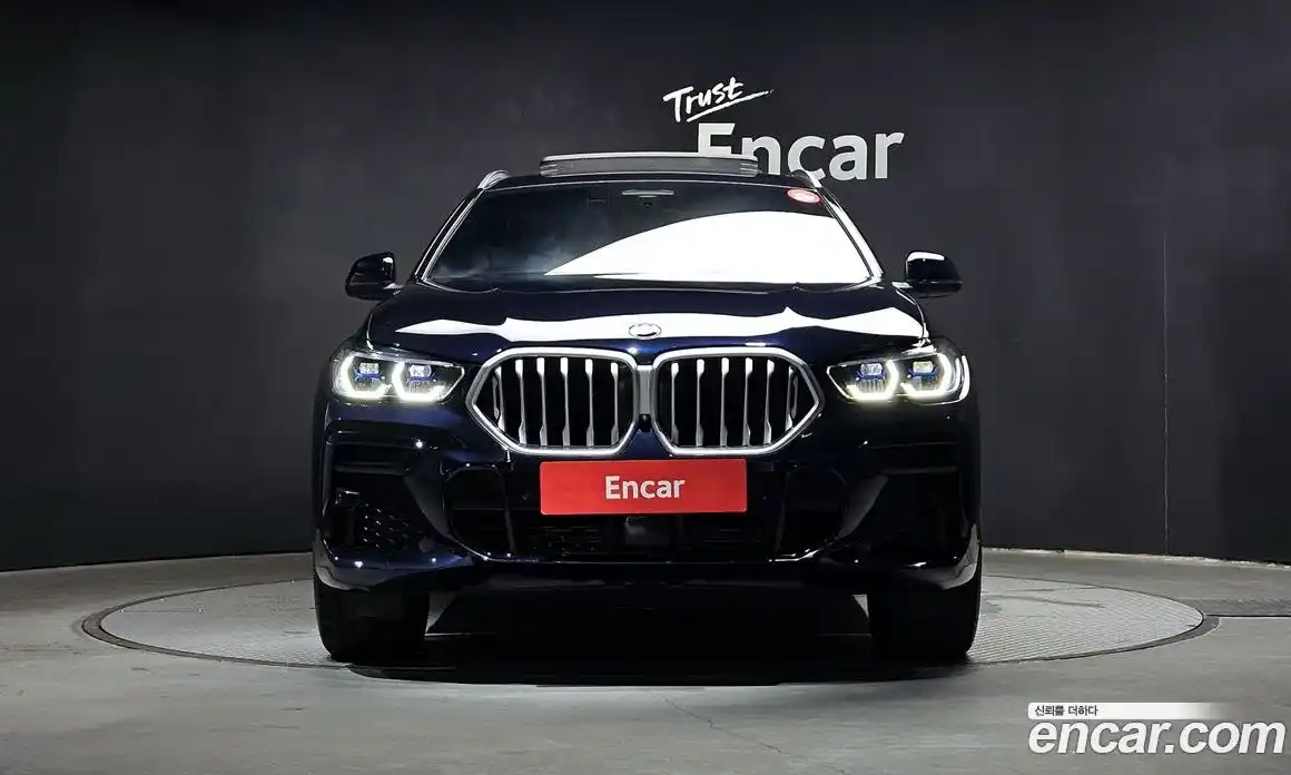 BMW X6 2023 3.0 гидро в Москве № 210422, фото 3