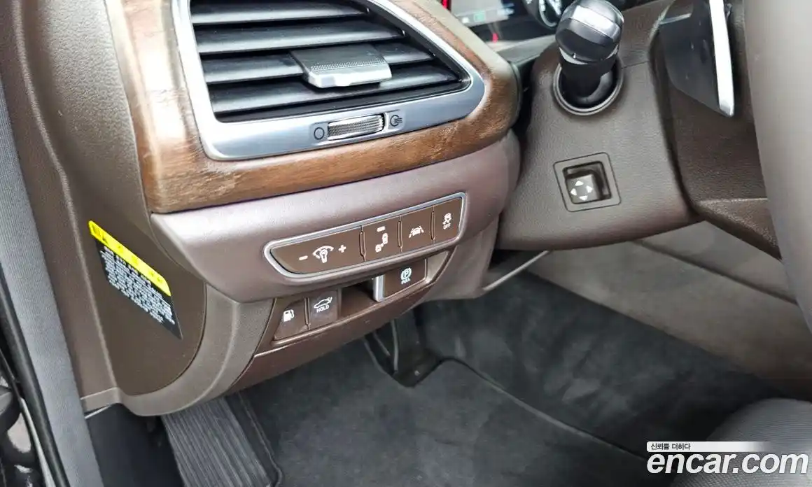 Genesis G90 2019 5.0 гидро в Москве № 56424, фото 16
