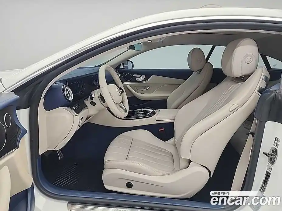 Mercedes-Benz E-Class 2018 1.9 Автомат в Москве № 822667, фото 12