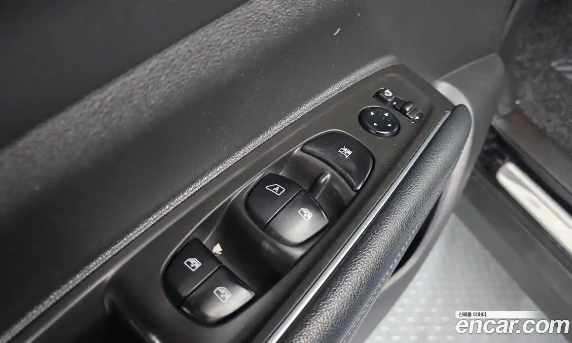 Renault QM6 2016 2.0 Автомат в Москве № 853834, фото 13