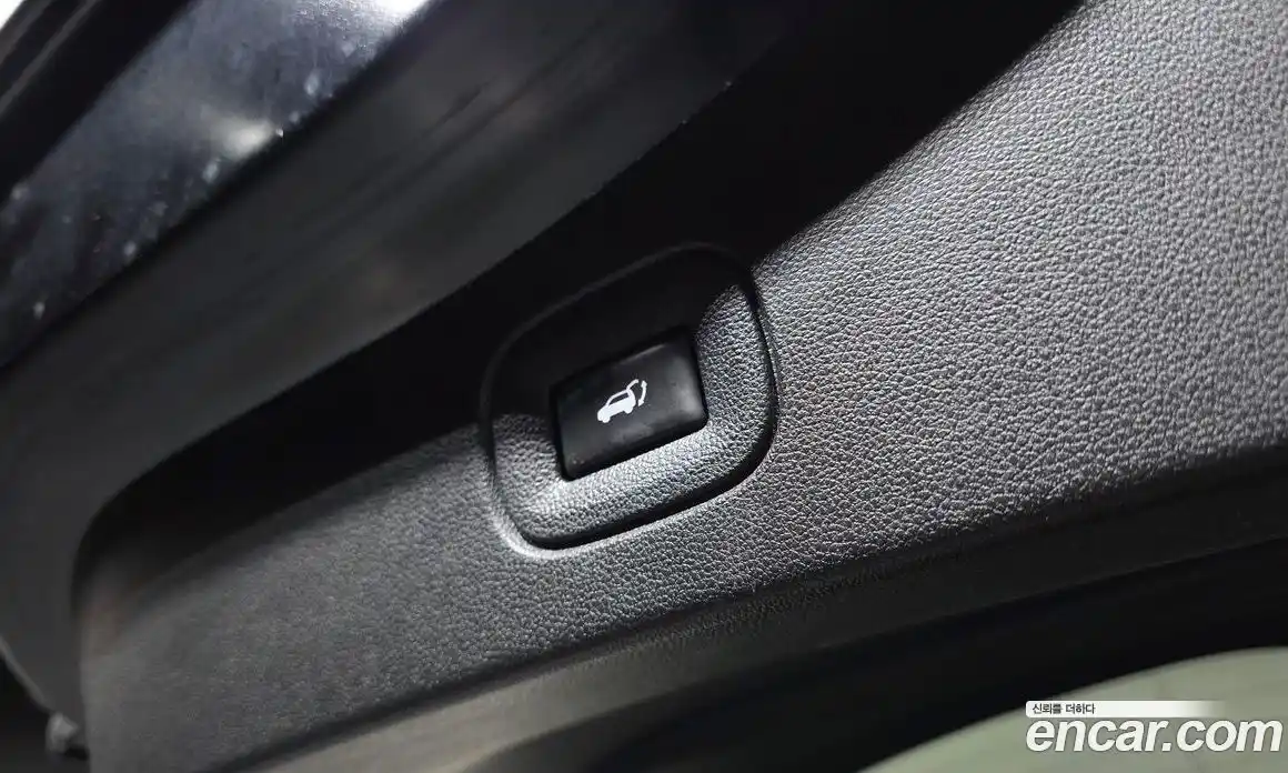 Renault QM6 2016 2.0 Автомат в Москве № 853834, фото 20