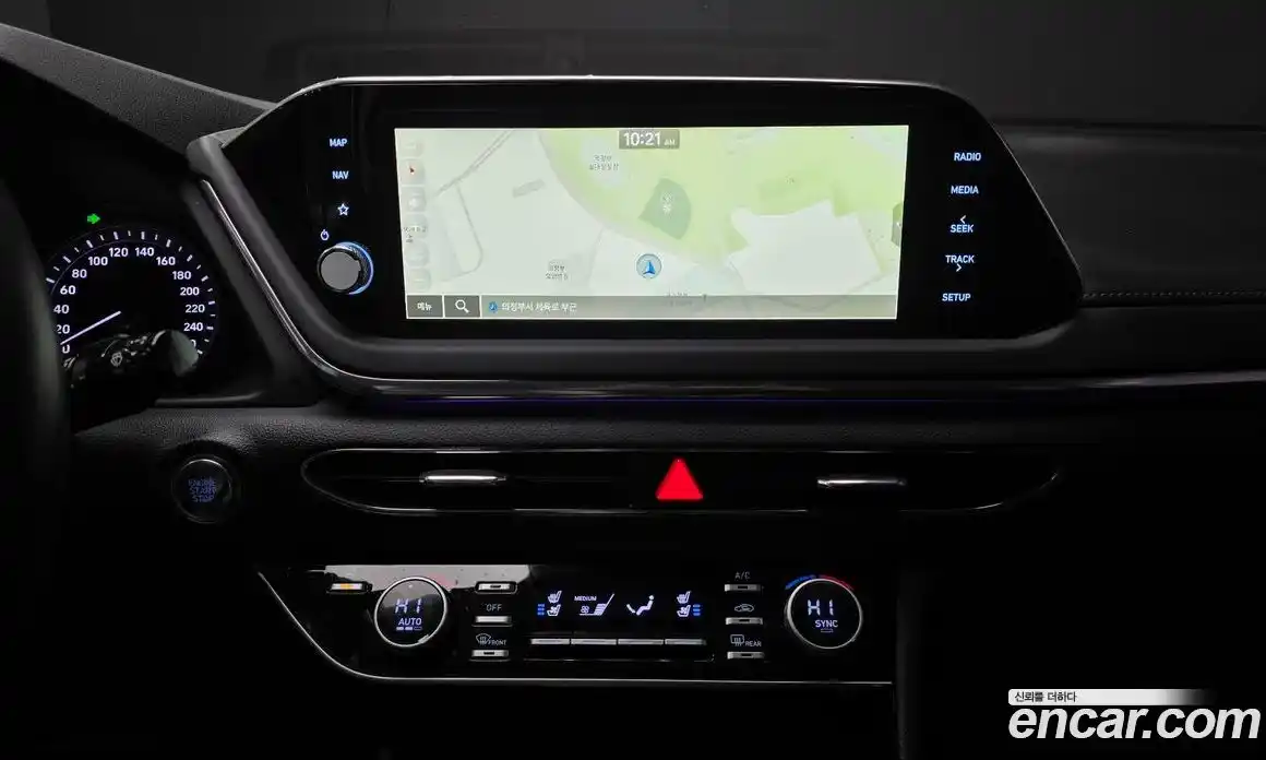 Hyundai Sonata 2023 2.0 Автомат в Москве № 853964, фото 14