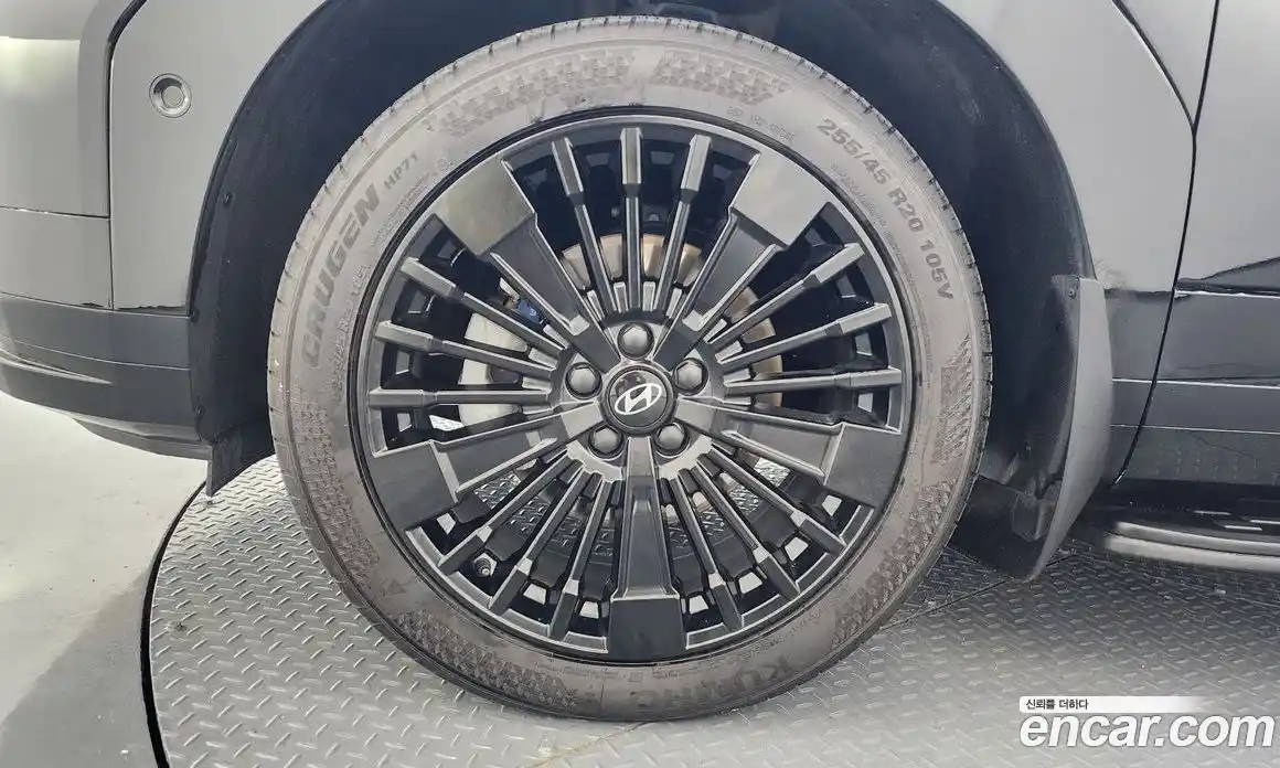 Hyundai Santa Fe 2025 1.6 Автомат в Москве № 854347, фото 5