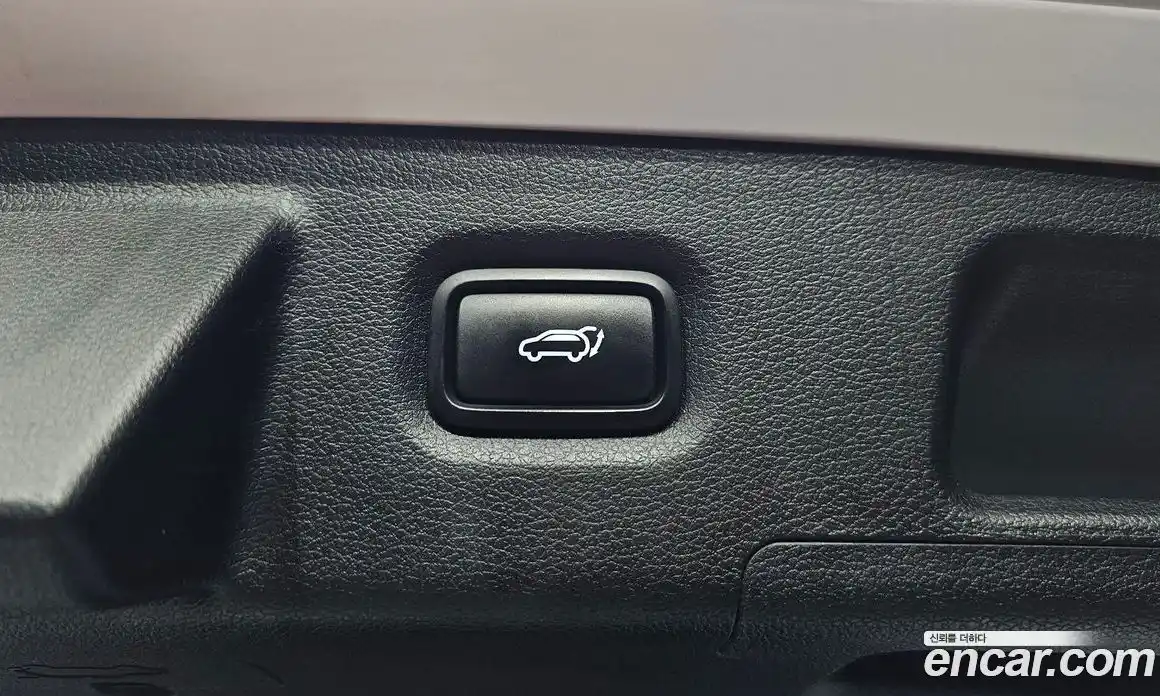 Hyundai Santa Fe 2021 2.5 Автомат в Москве № 854421, фото 19