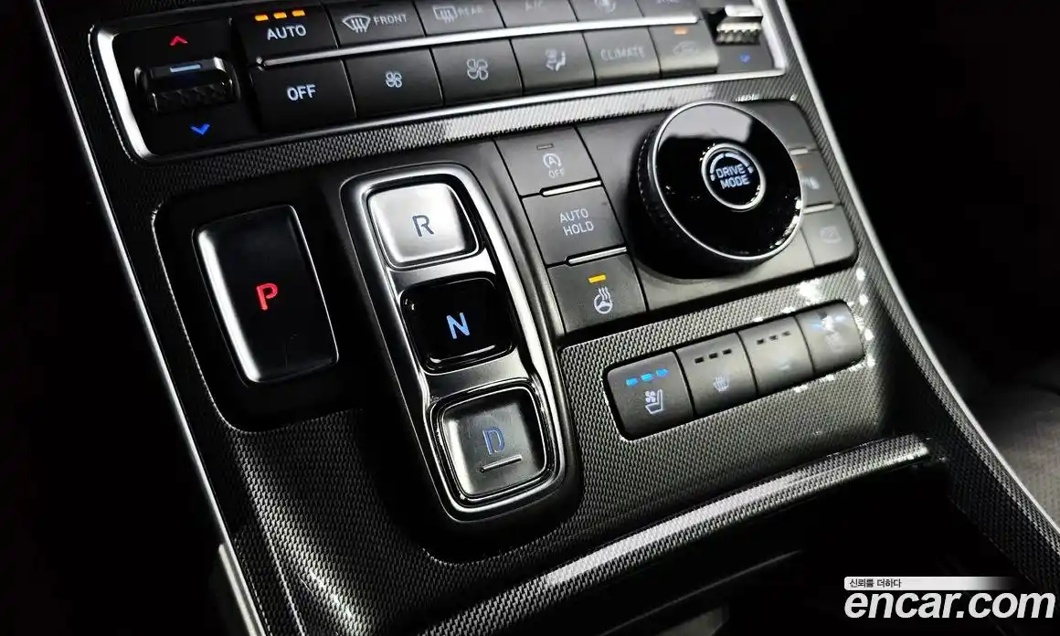 Hyundai Santa Fe 2021 2.5 Автомат в Москве № 854421, фото 9