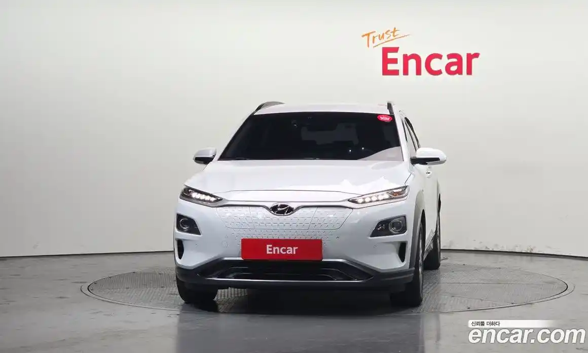 Hyundai Kona 2019 0.2 Автомат в Москве № 854456, фото 3