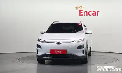 Hyundai Kona 2019 0.2 Автомат в Москве № 854456, миниатюра 3