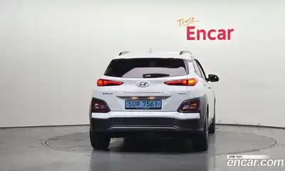 Hyundai Kona 2019 0.2 Автомат в Москве № 854456, миниатюра 4