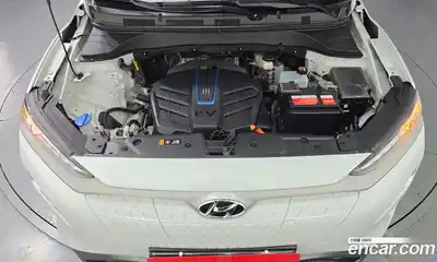 Hyundai Kona 2019 0.2 Автомат в Москве № 854456, миниатюра 6