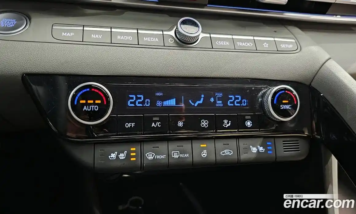 Hyundai Avante 2023 1.6 Автомат в Москве № 854532, фото 18