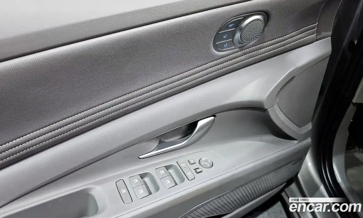 Hyundai Avante 2023 1.6 Автомат в Москве № 854532, фото 19