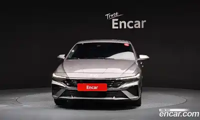 Hyundai Avante 2023 1.6 Автомат в Москве № 854532, миниатюра 3