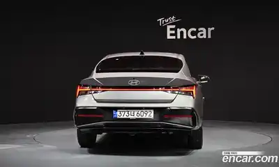 Hyundai Avante 2023 1.6 Автомат в Москве № 854532, миниатюра 4