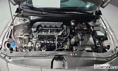 Hyundai Avante 2023 1.6 Автомат в Москве № 854532, миниатюра 6