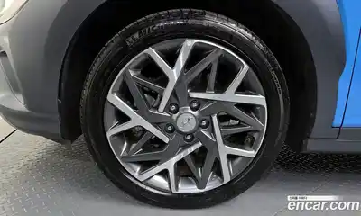 Hyundai Kona 2022 1.6 Автомат в Москве № 854583, миниатюра 5