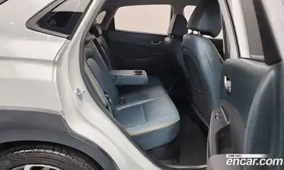 Hyundai Kona 2019 1.6 Автомат в Москве № 854674, миниатюра 11
