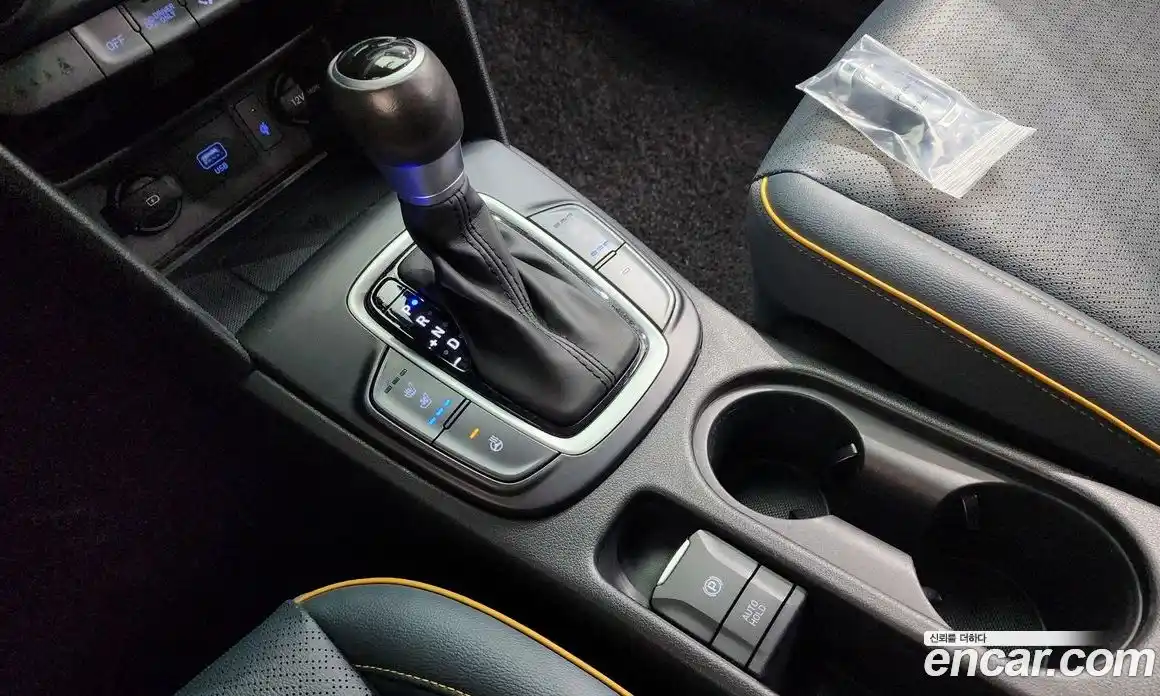 Hyundai Kona 2019 1.6 Автомат в Москве № 854674, фото 8