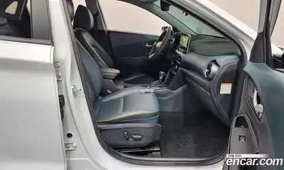 Hyundai Kona 2019 1.6 Автомат в Москве № 854674, миниатюра 10