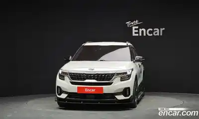 Kia Seltos 2021 1.6 Автомат в Москве № 855317, миниатюра 3