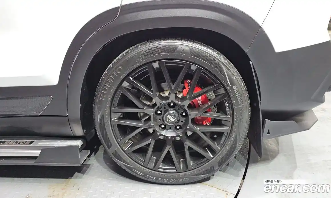 Kia Seltos 2021 1.6 Автомат в Москве № 855317, фото 5