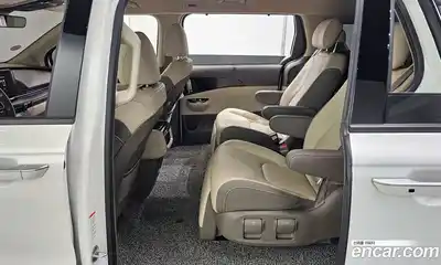 Kia Canival 2021 2.2 Автомат в Москве № 855823, миниатюра 12