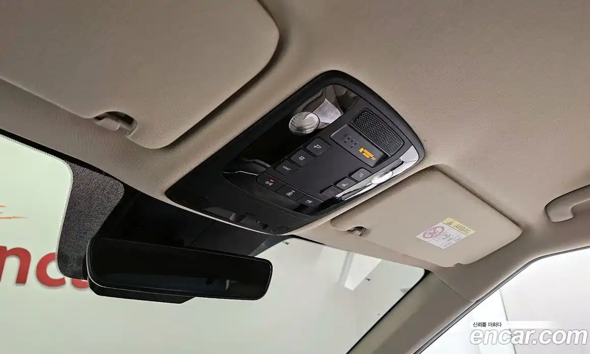 Kia Canival 2021 2.2 Автомат в Москве № 855823, фото 17