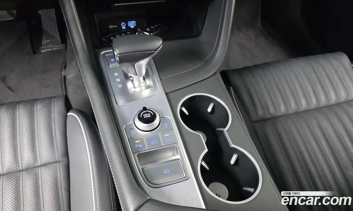 Genesis G70 2019 2.0 Автомат в Москве № 855925, фото 9