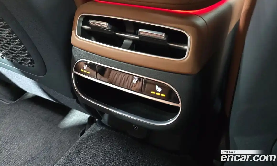 Genesis GV70 2021 2.5 Автомат в Москве № 855974, фото 18