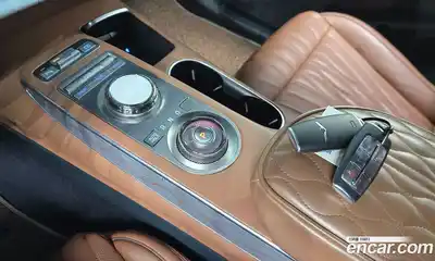 Genesis GV70 2021 2.5 Автомат в Москве № 855974, миниатюра 9