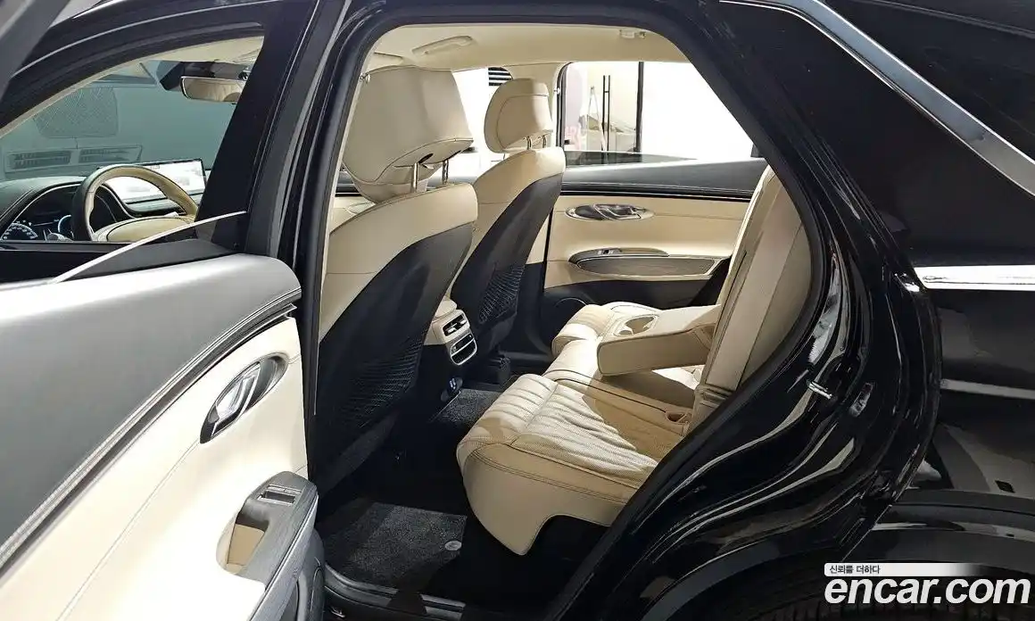 Genesis GV70 2021 2.5 Автомат в Москве № 856048, фото 11