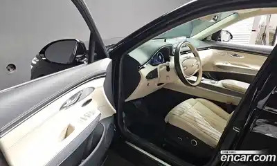Genesis GV70 2021 2.5 Автомат в Москве № 856048, миниатюра 10