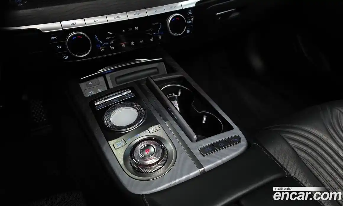 Genesis G80 2020 2.5 Автомат в Москве № 856163, фото 9