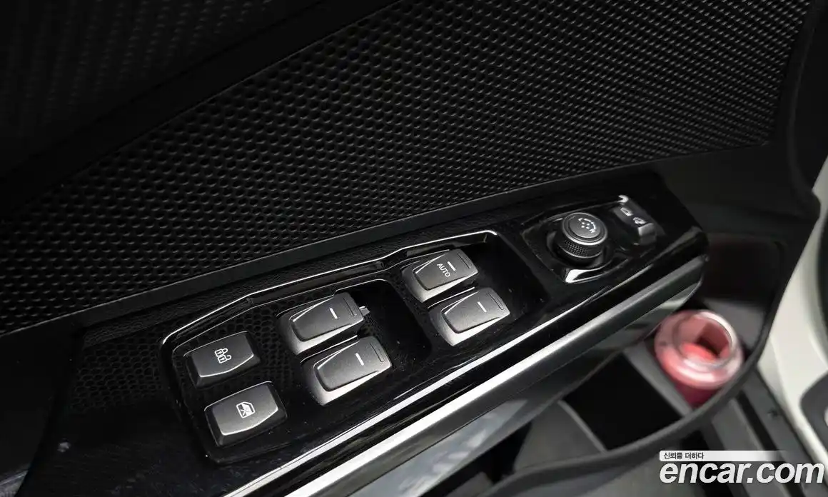 SsangYong TIBOLI 2021 1.5 Автомат в Москве № 856496, фото 17