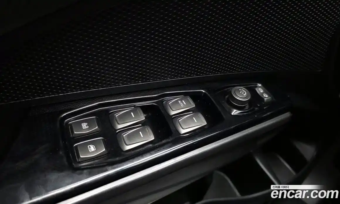 SsangYong TIBOLI 2019 1.5 Автомат в Москве № 856716, фото 18