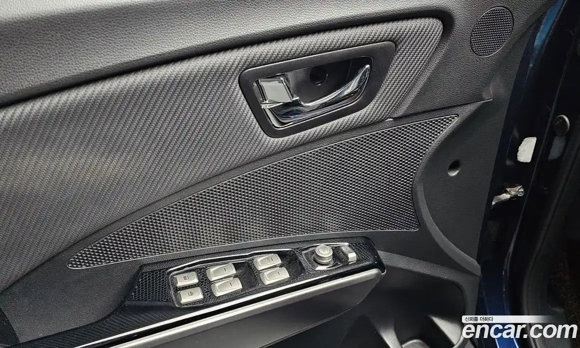 SsangYong TIBOLI 2017 1.6 Автомат в Москве № 856796, фото 17