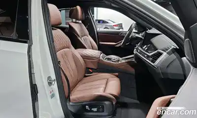 BMW X6 2023 3.0 Автомат в Москве № 856855, миниатюра 10