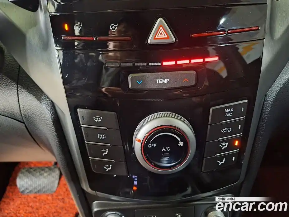 SsangYong TIBOLI 2019 1.6 Автомат в Москве № 857053, фото 11