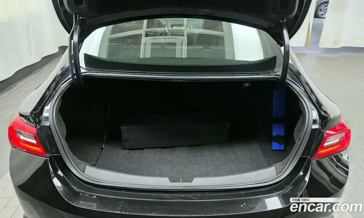 Chevrolet Malibu 2016 2.0 Автомат в Москве № 857367, фото 20